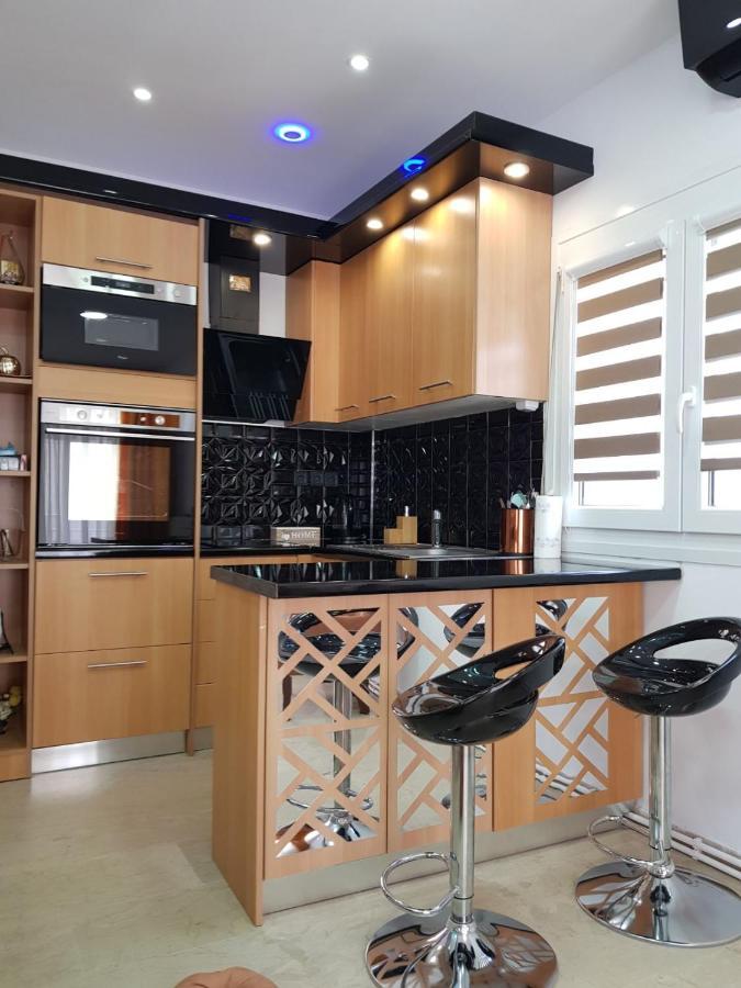 Perea 5 Star Apartment