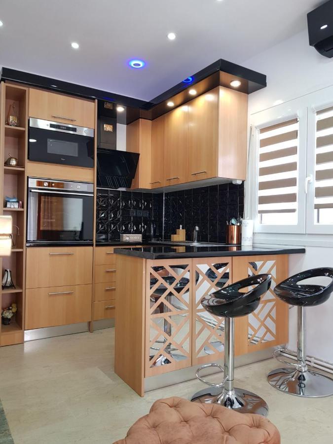 Perea 5 Star Apartment *